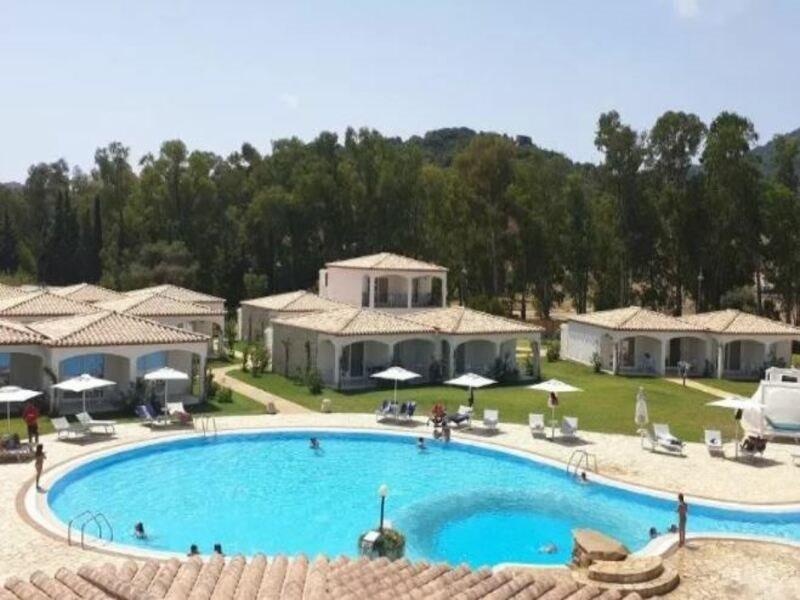 Limone Beach Resort 카스티아다스 외부 사진